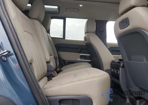 2020 Land Rover Defender 110 S z USA, uszkodzony, nr VIN SALEJEEX2L2015140